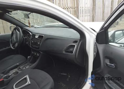 2014 Chrysler 200 Lx из США, поврежденный, VIN 1C3CCBAB9EN231137